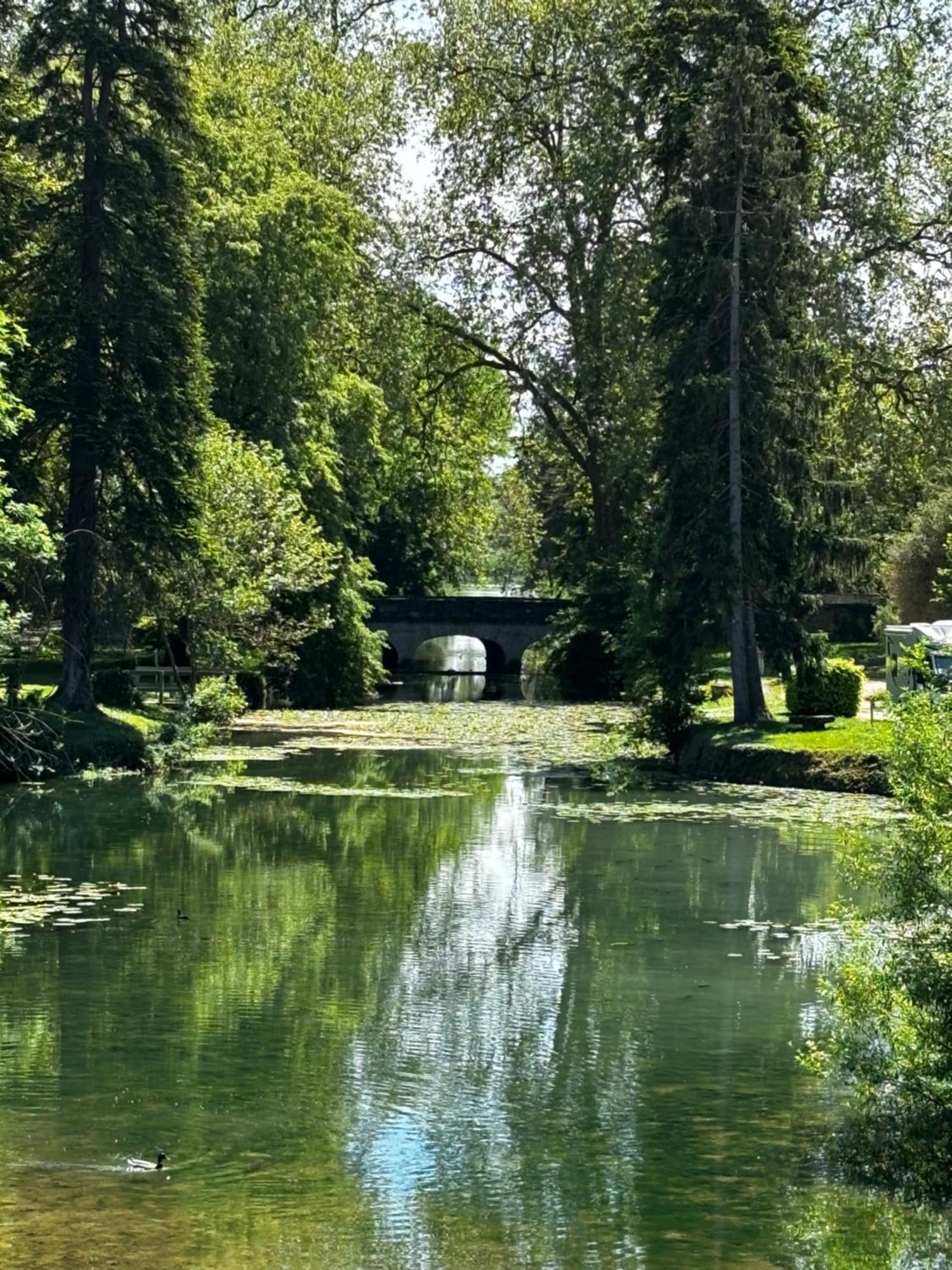 Hotel Au Lavoir Fontaine-Française Exterior foto